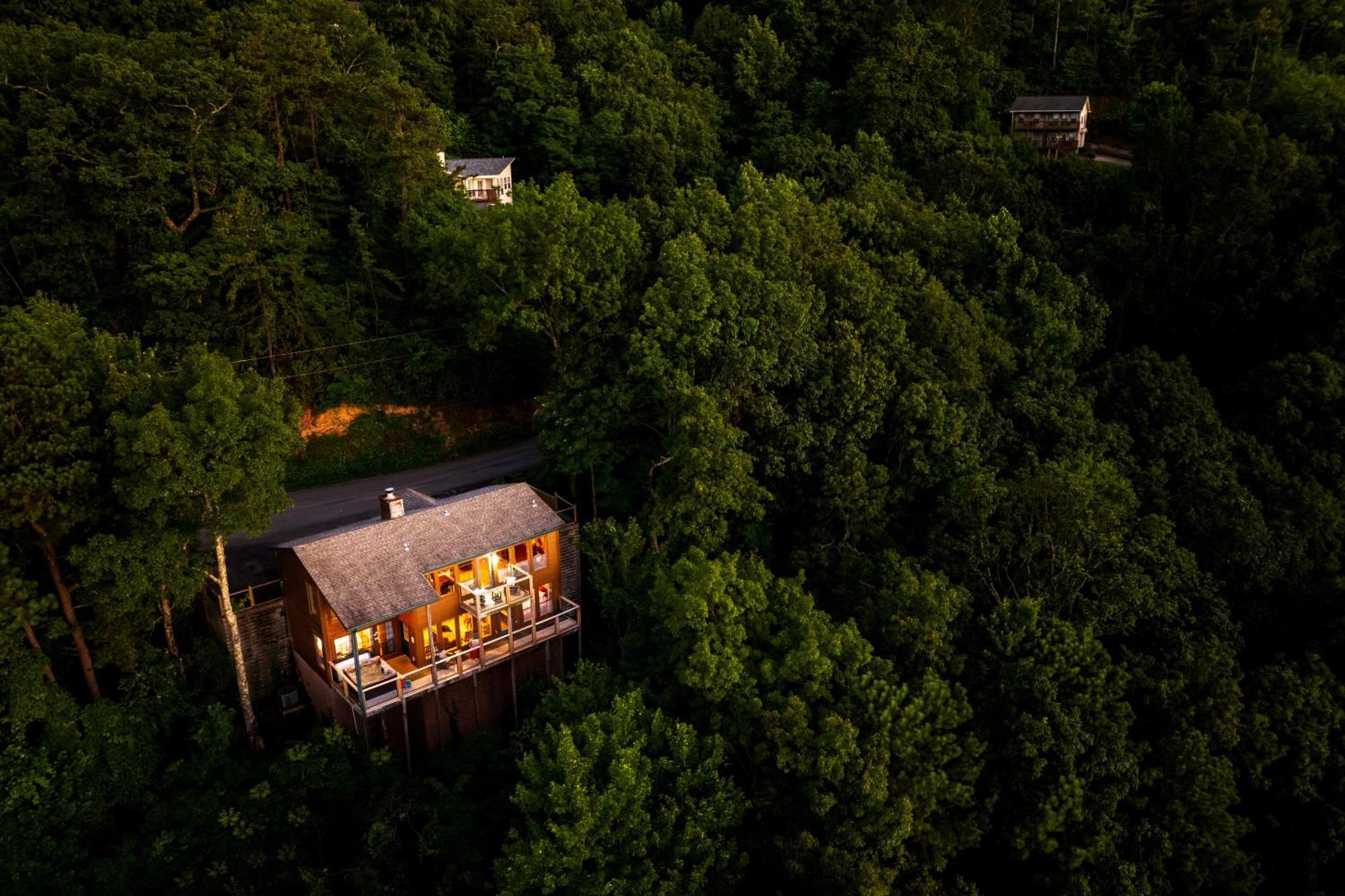 Elevista - Quaint&Private-Views-Hottub-Pooltable-Bears-3 Clubhouse Pools Villa Gatlinburg Exteriör bild